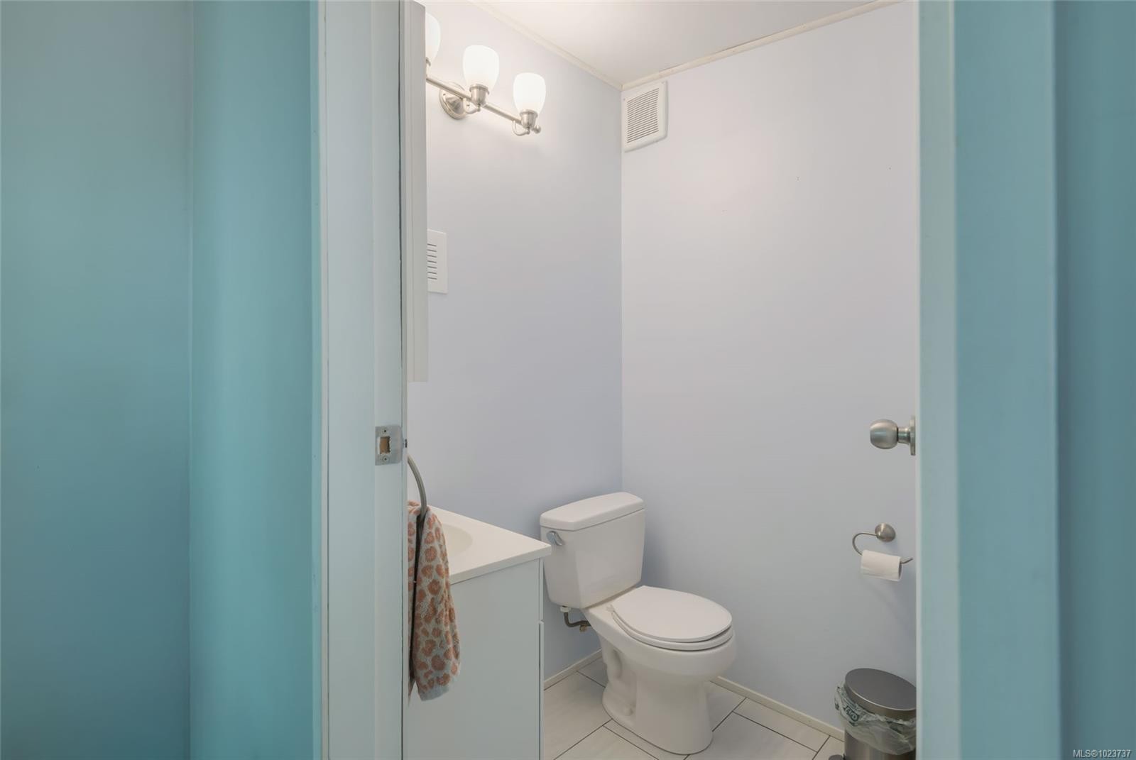 1520 King Rd, Qualicum Beach, BC