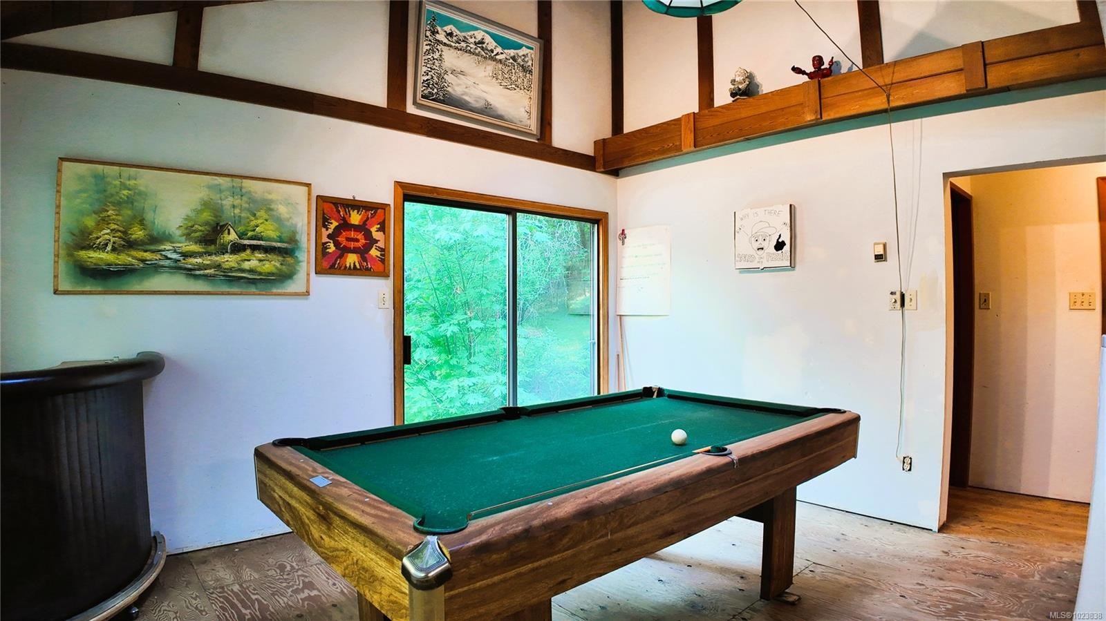 4480 Strachan Rd, Hornby Island, BC