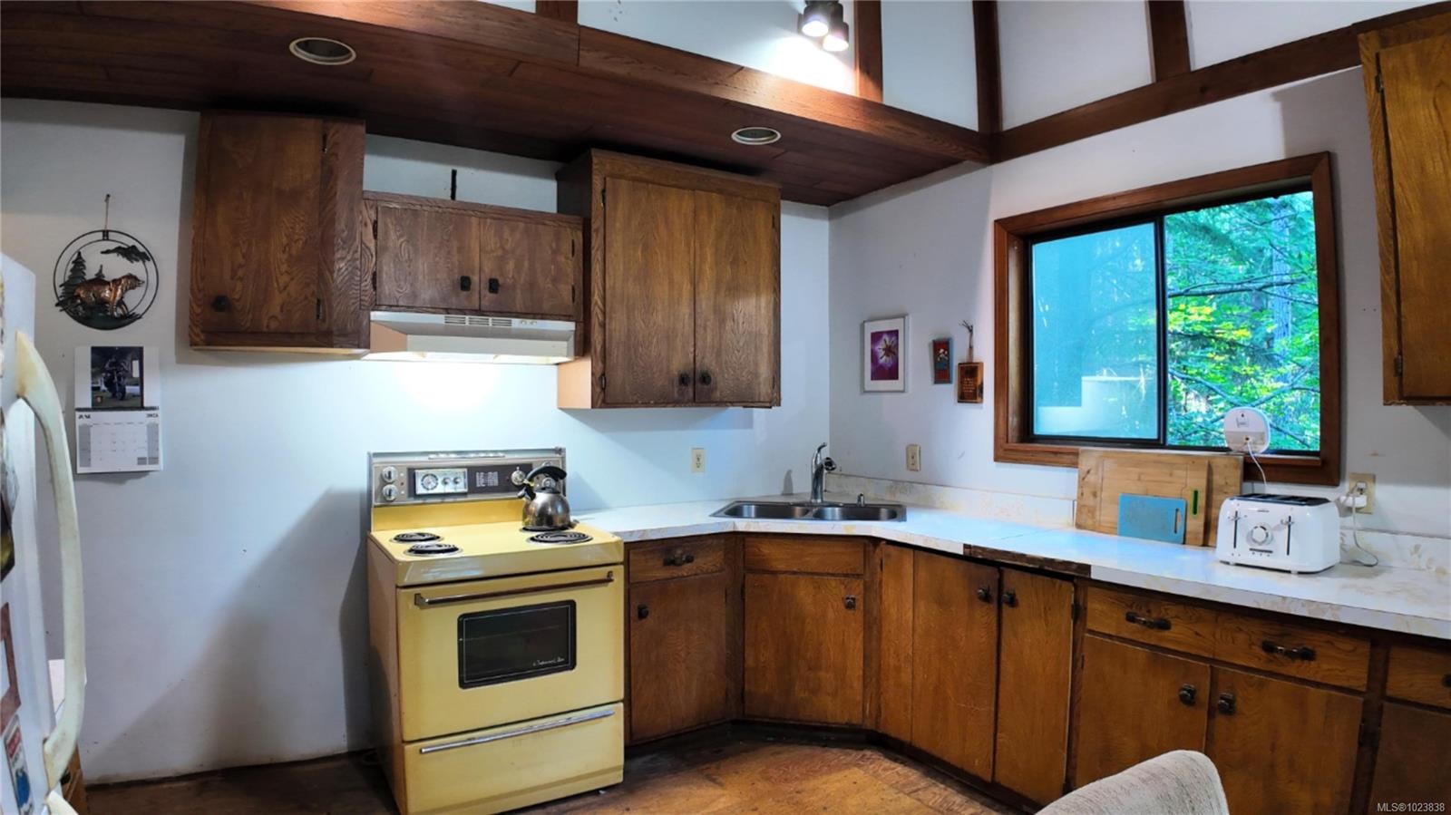 4480 Strachan Rd, Hornby Island, BC