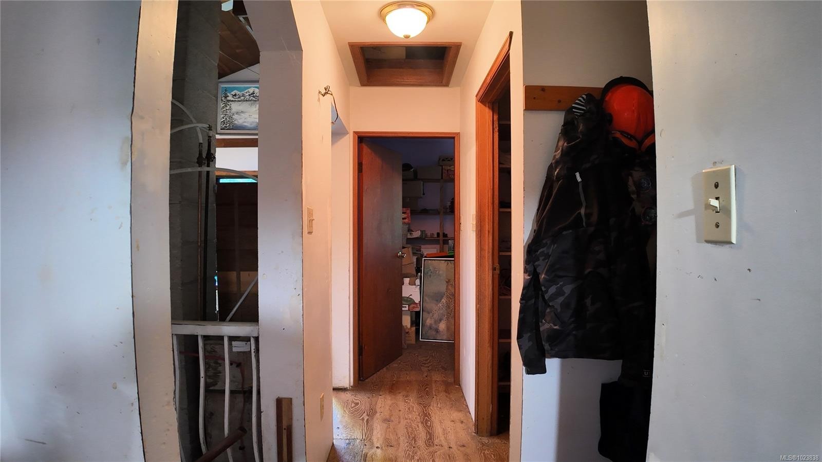 4480 Strachan Rd, Hornby Island, BC