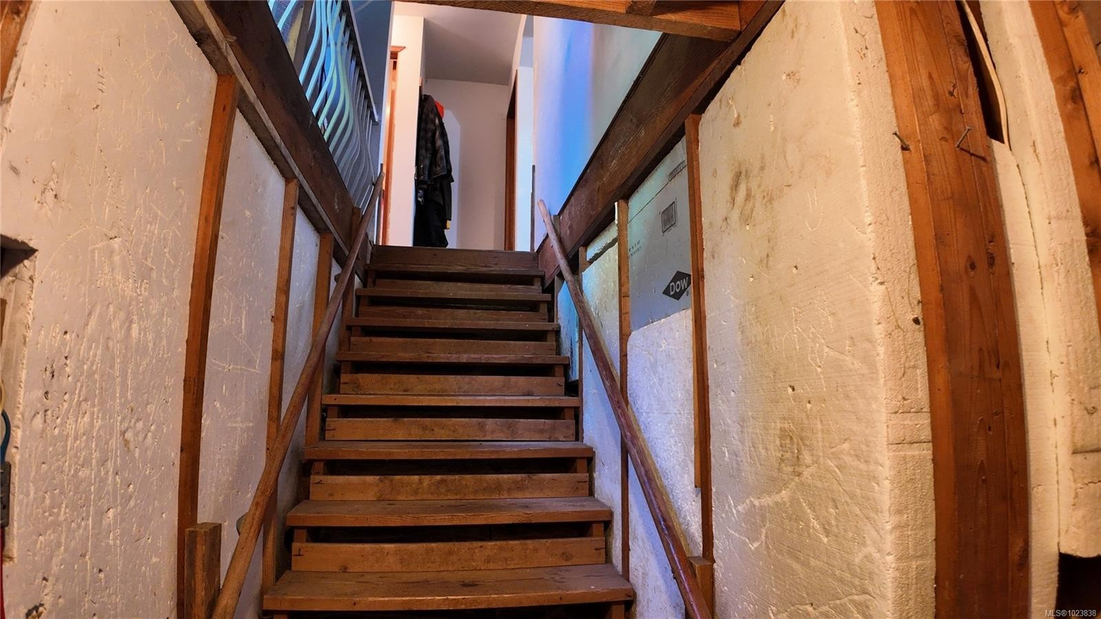 4480 Strachan Rd, Hornby Island, BC