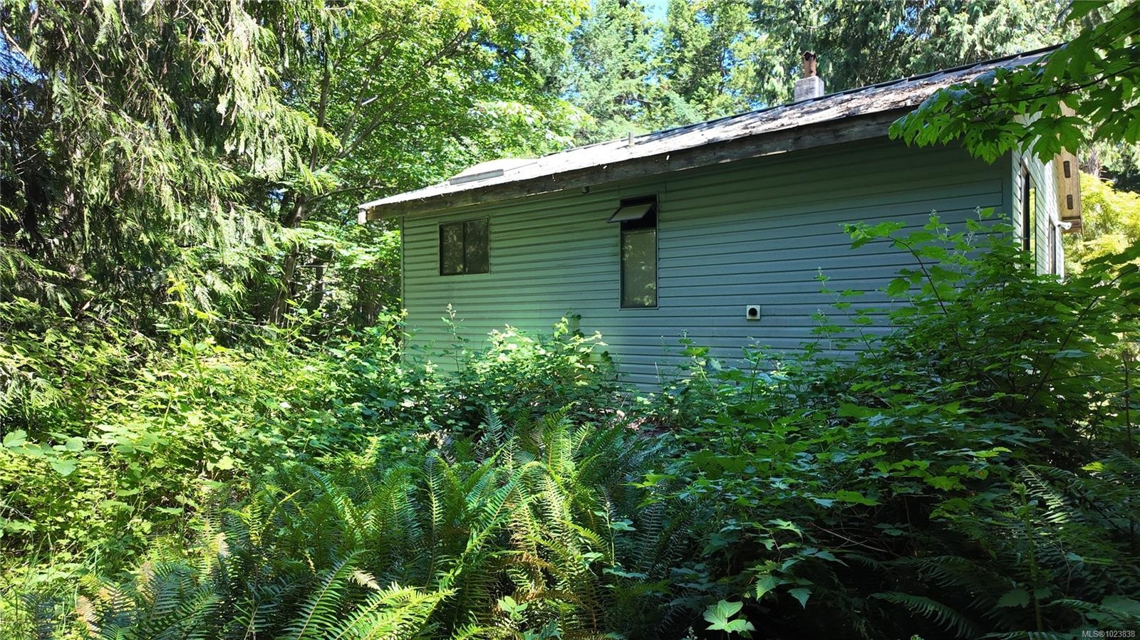 4480 Strachan Rd, Hornby Island, BC