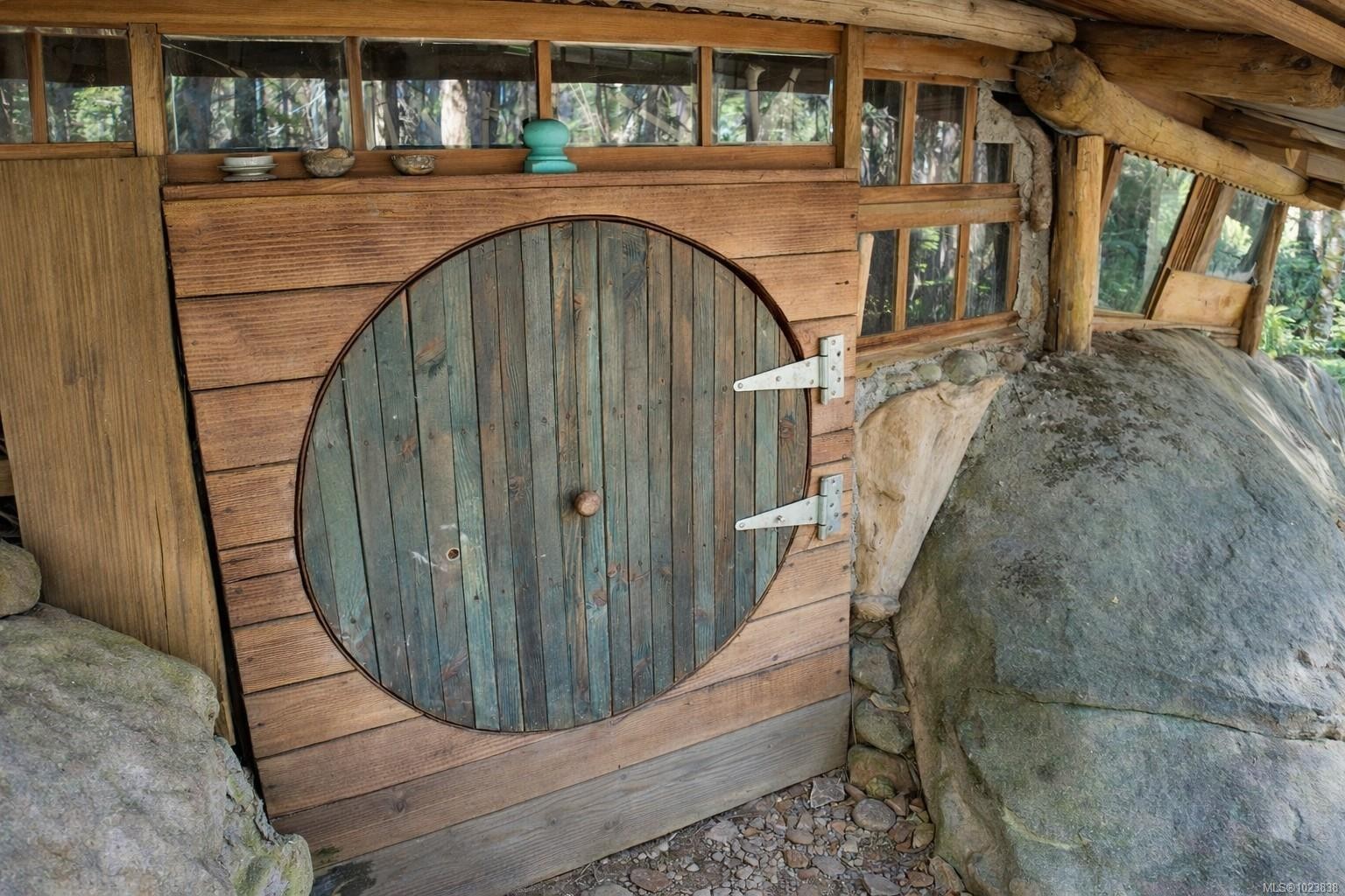 4480 Strachan Rd, Hornby Island, BC