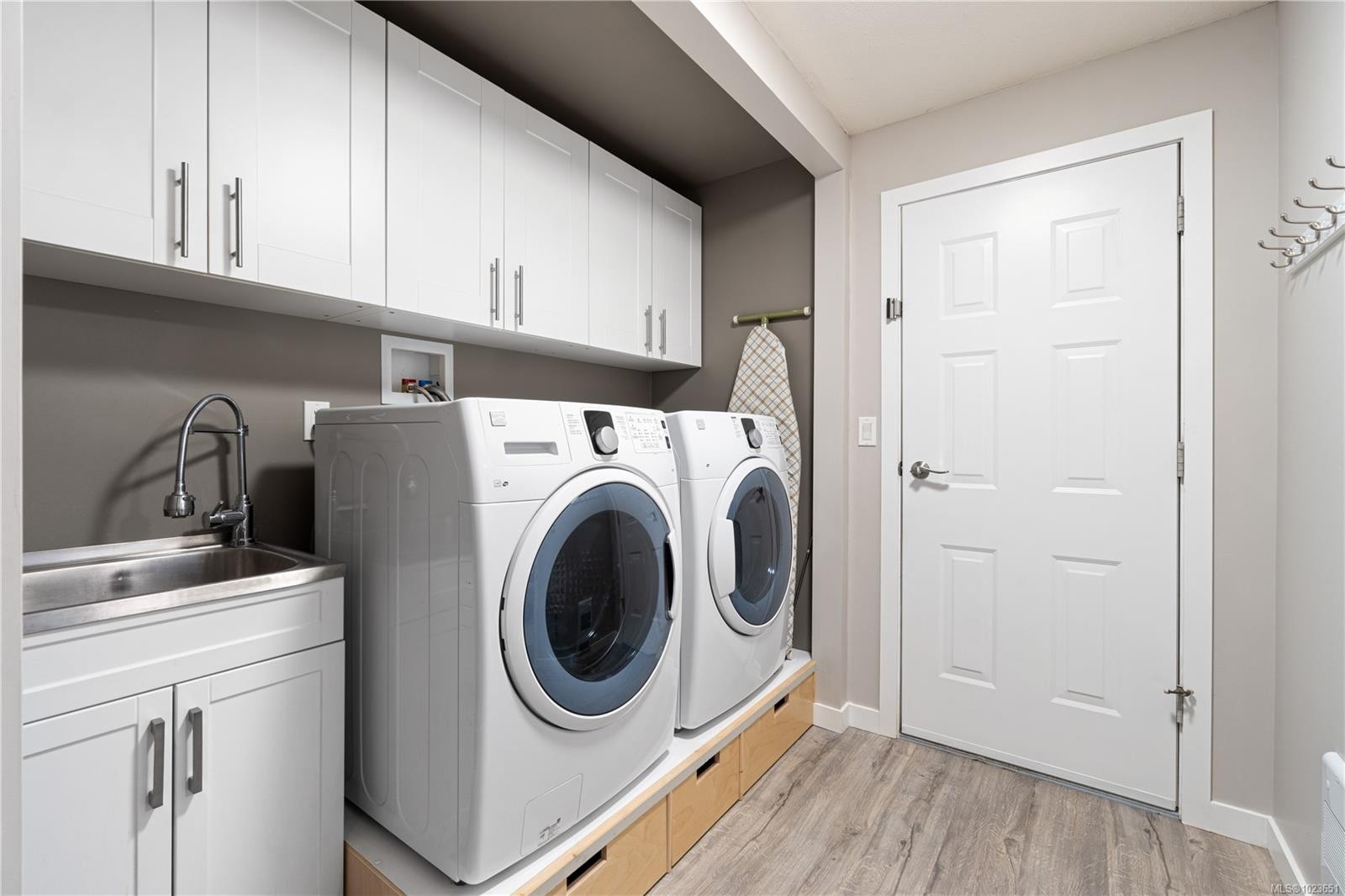 674 Hawthorne Rise, Parksville, BC