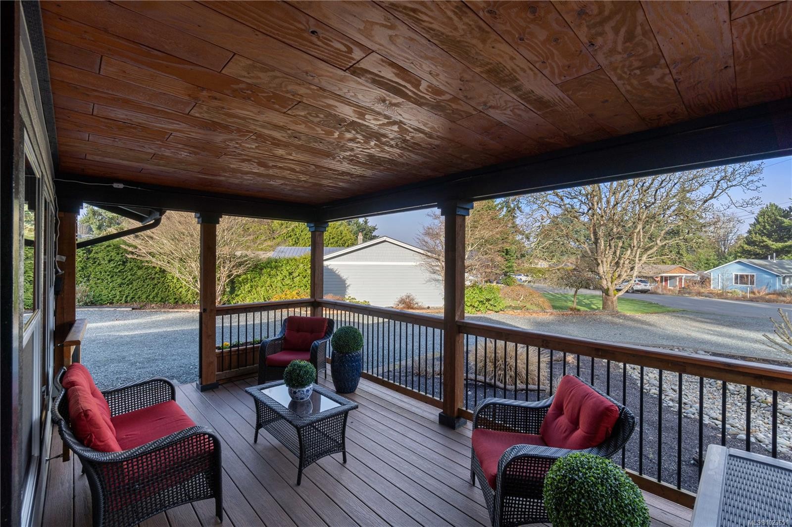 674 Hawthorne Rise, Parksville, BC