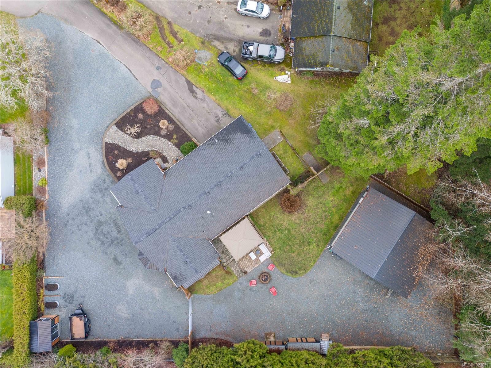 674 Hawthorne Rise, Parksville, BC