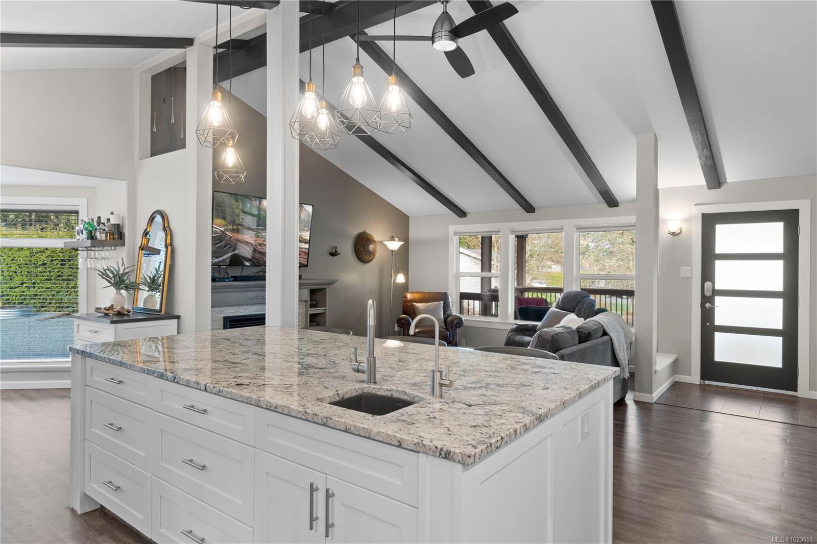 674 Hawthorne Rise, Parksville, BC