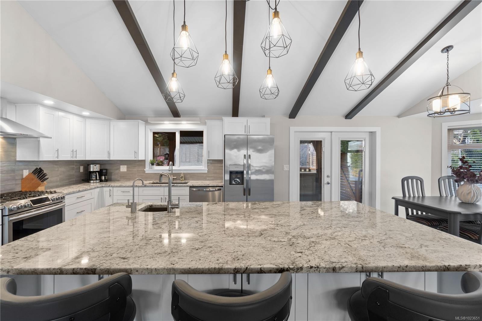 674 Hawthorne Rise, Parksville, BC