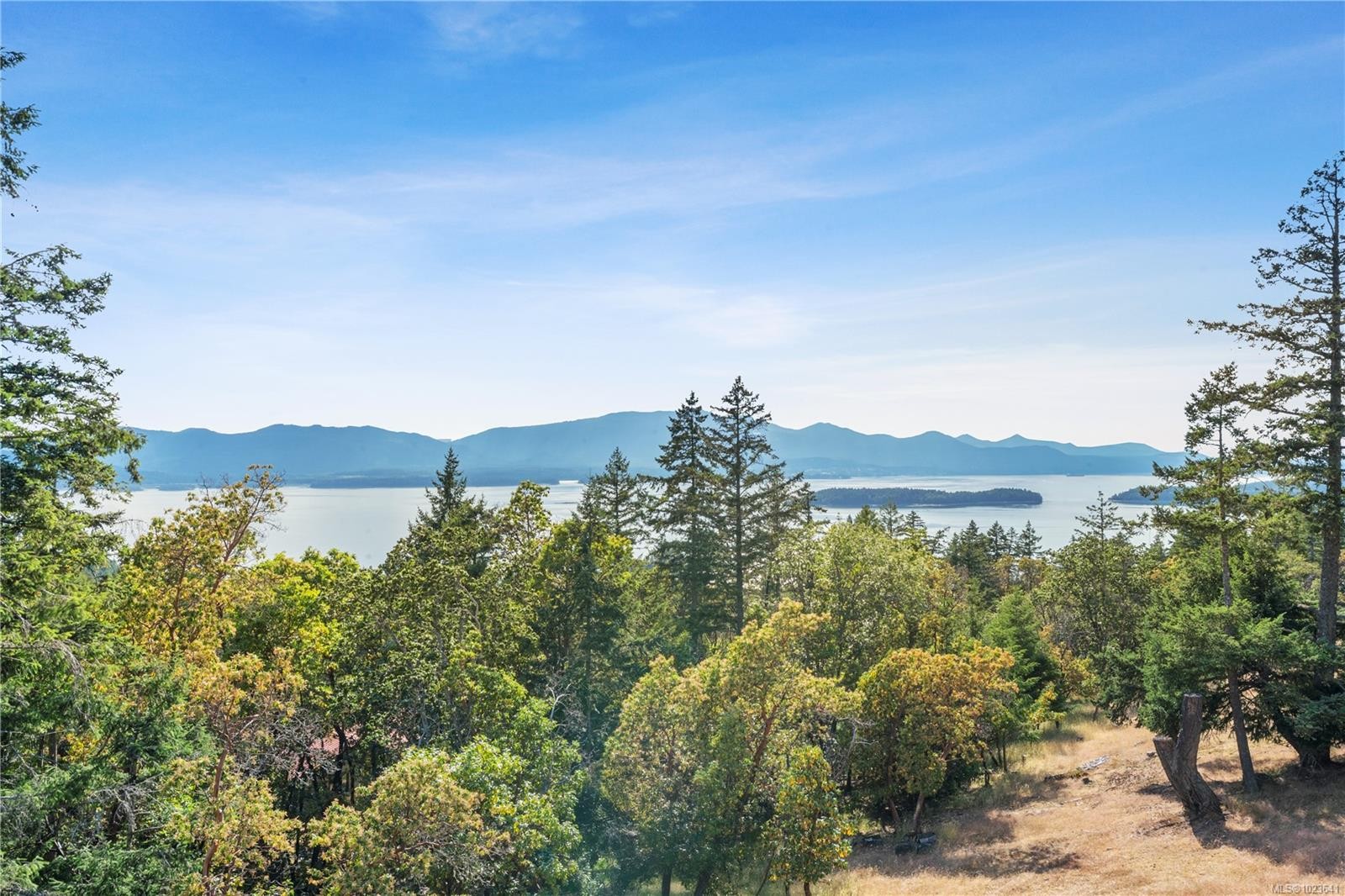 248 Suneagle Dr, Salt Spring, BC
