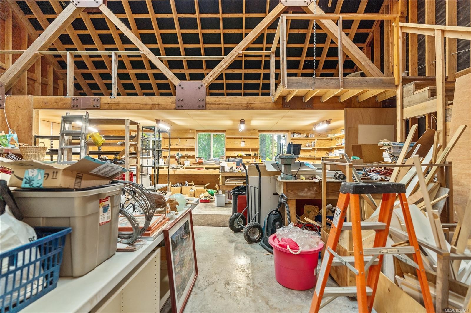 248 Suneagle Dr, Salt Spring, BC