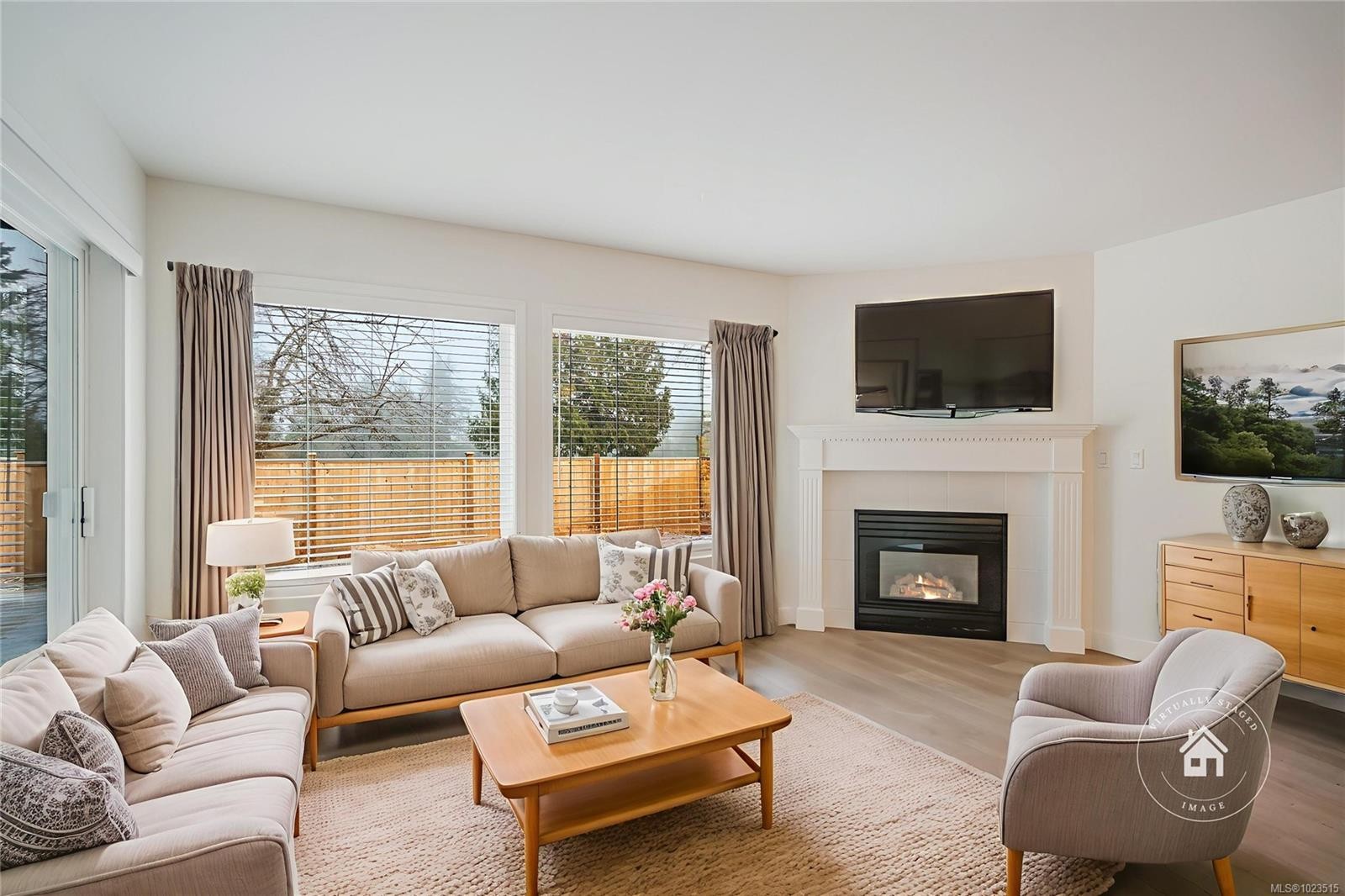 1293 Oceanside Dr, Qualicum Beach, BC