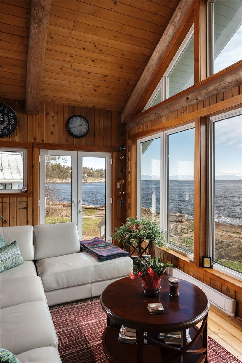 281 Bellhouse Rd, Galiano Island, BC