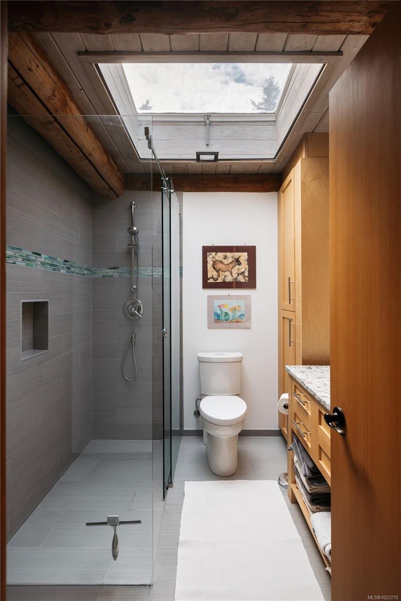 281 Bellhouse Rd, Galiano Island, BC