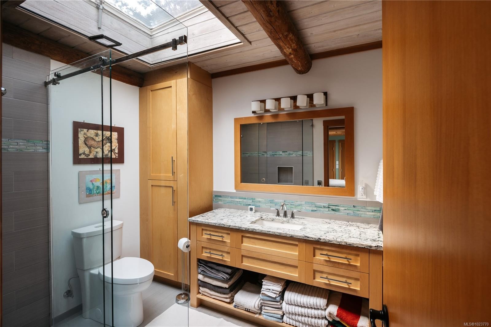 281 Bellhouse Rd, Galiano Island, BC