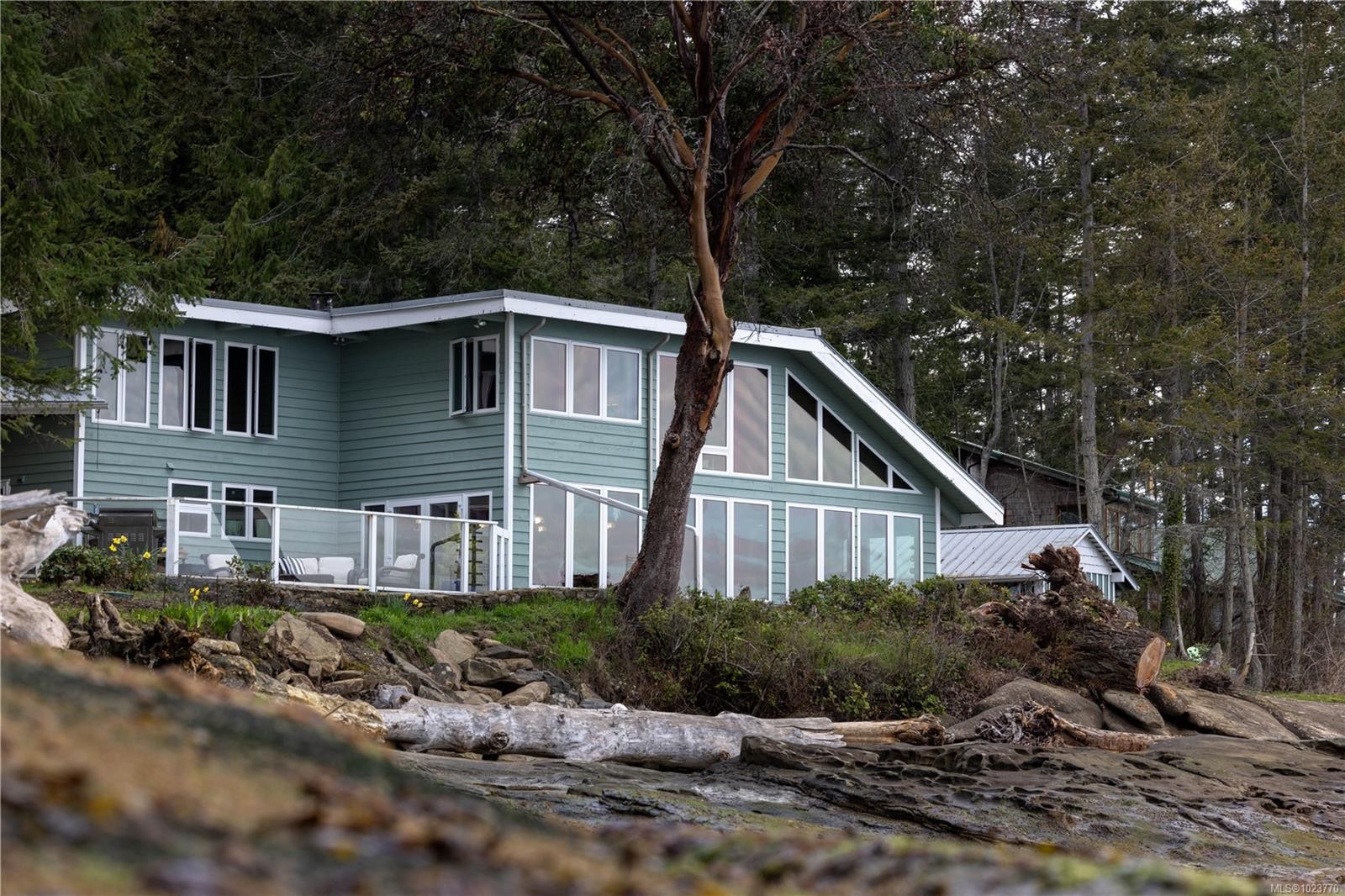 281 Bellhouse Rd, Galiano Island, BC