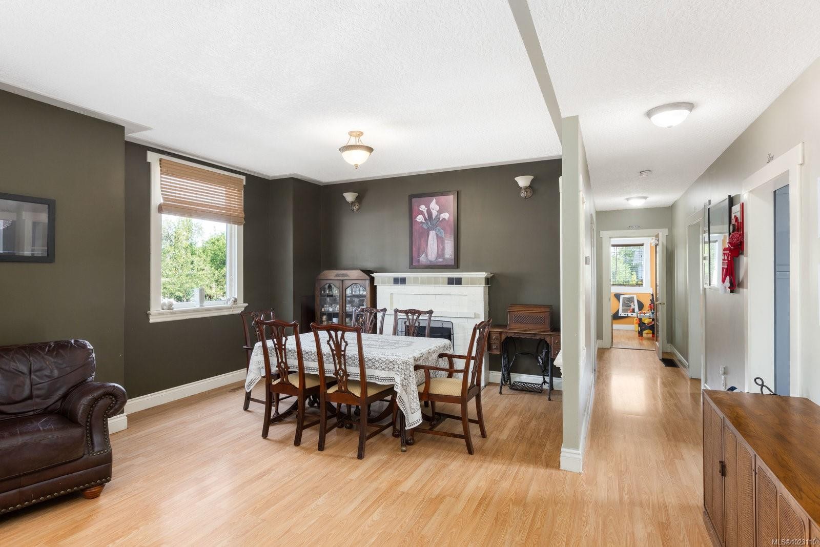 2393 Eastdowne Rd, Oak Bay, BC