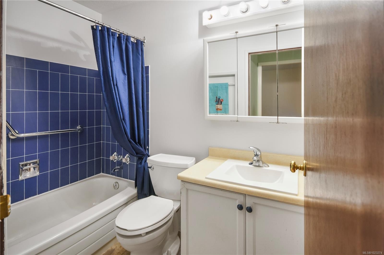 315 Peacock St, Parksville, BC