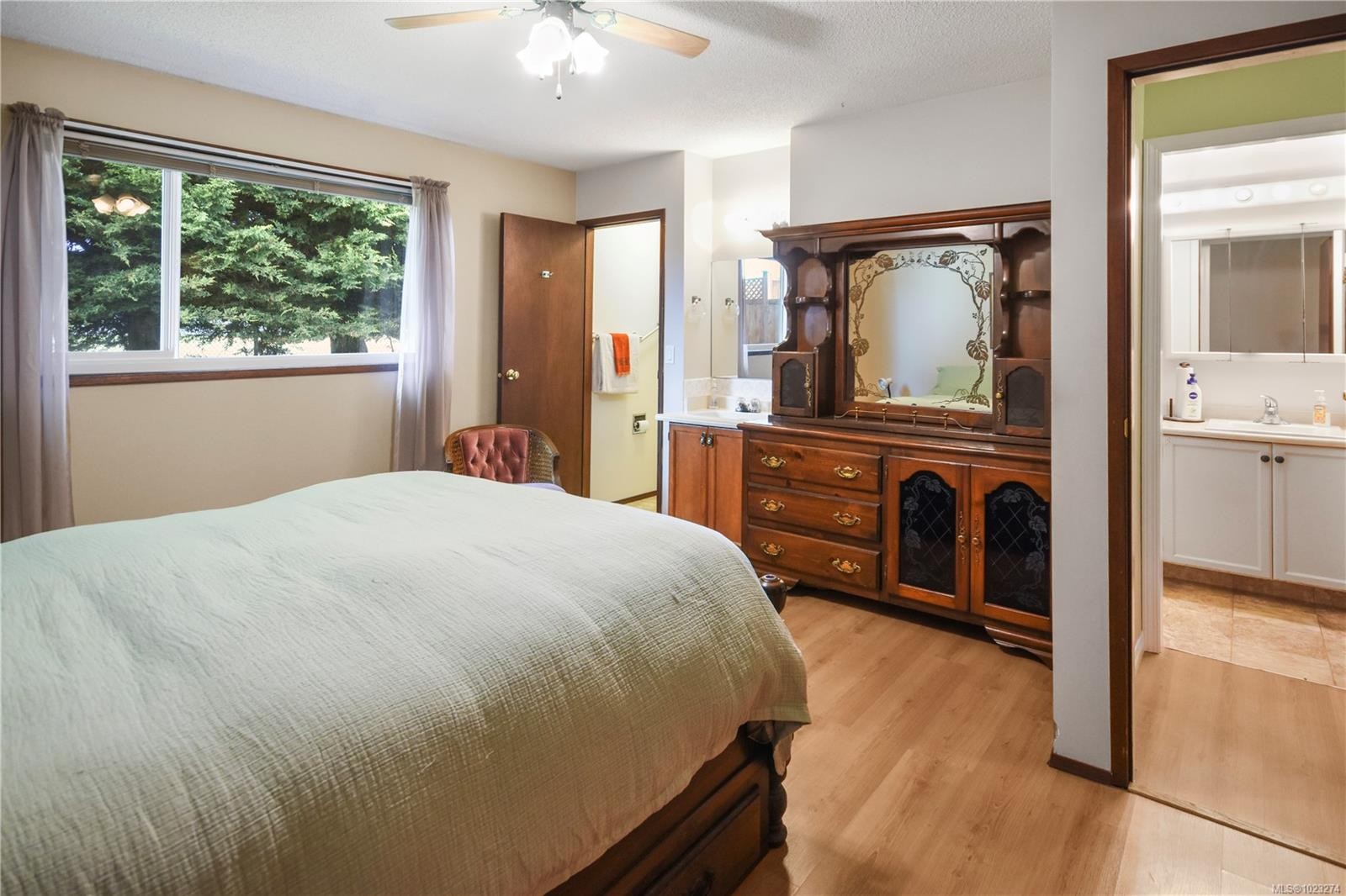 315 Peacock St, Parksville, BC