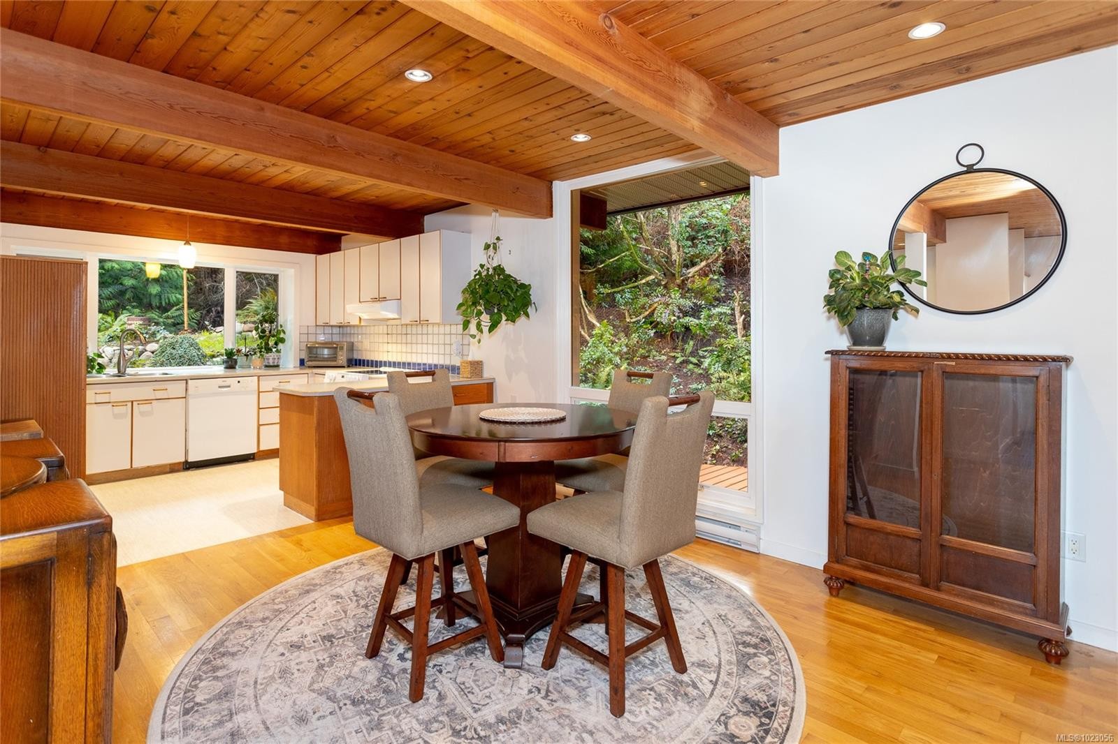 5150 Polson Terr, Saanich, BC