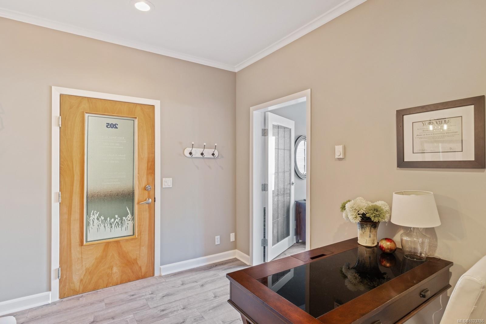 205-1819 Beaufort Ave, Comox, BC