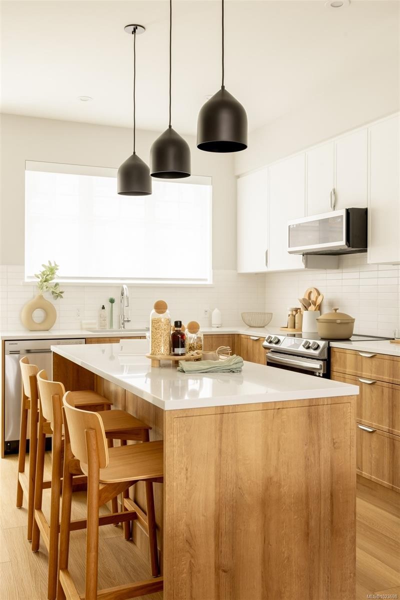 109-3210 Glendale Pl, Langford, BC