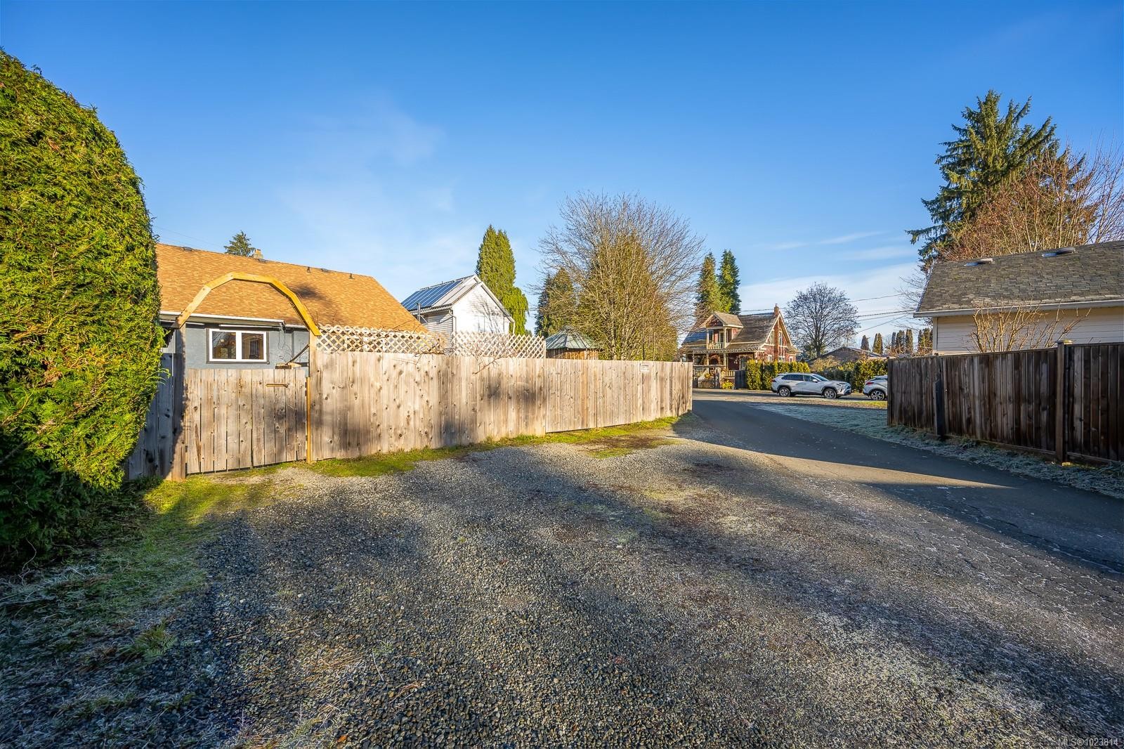 1120 5Th St, Courtenay, BC