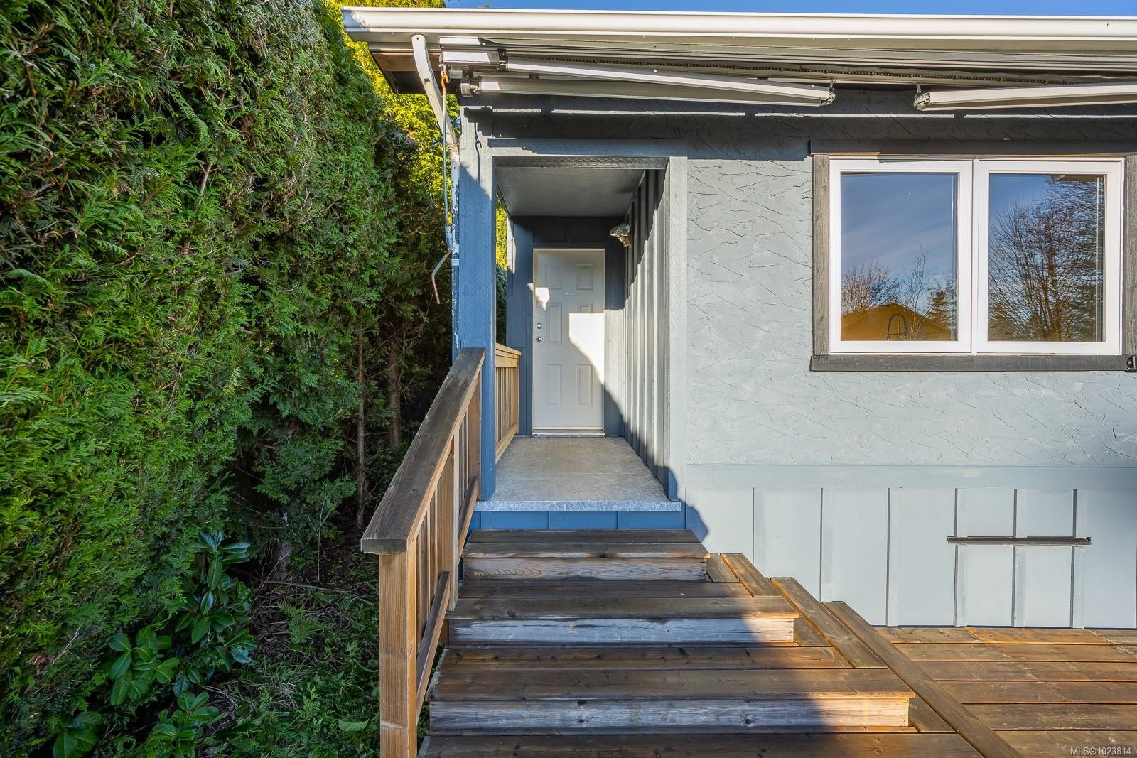 1120 5Th St, Courtenay, BC