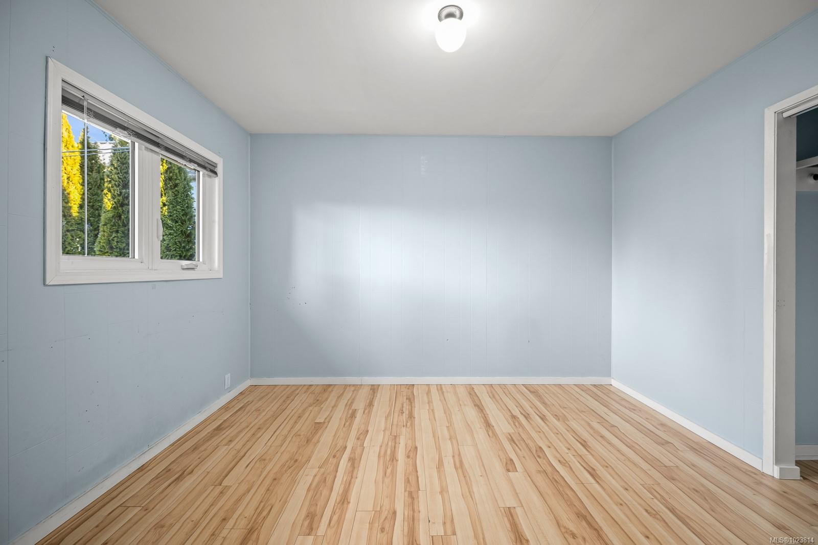 1120 5Th St, Courtenay, BC