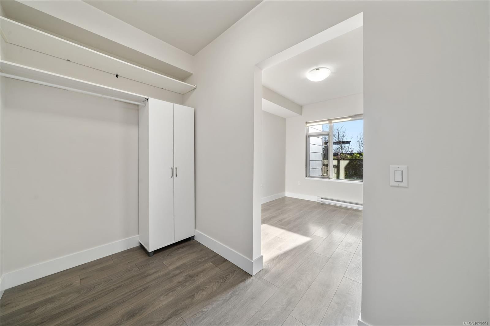 110-3815 Rowland Ave, Saanich, BC - Indoor Photo Showing Other Room