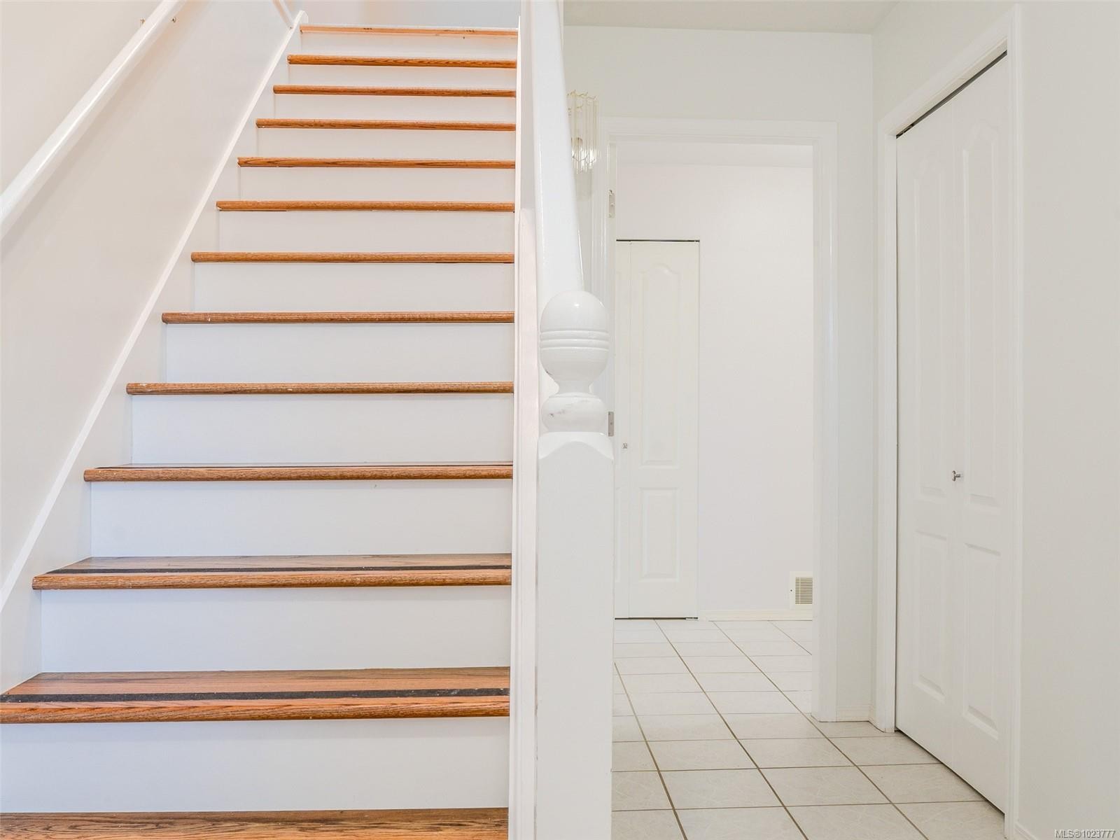 6614 Everest Dr, Nanaimo, BC