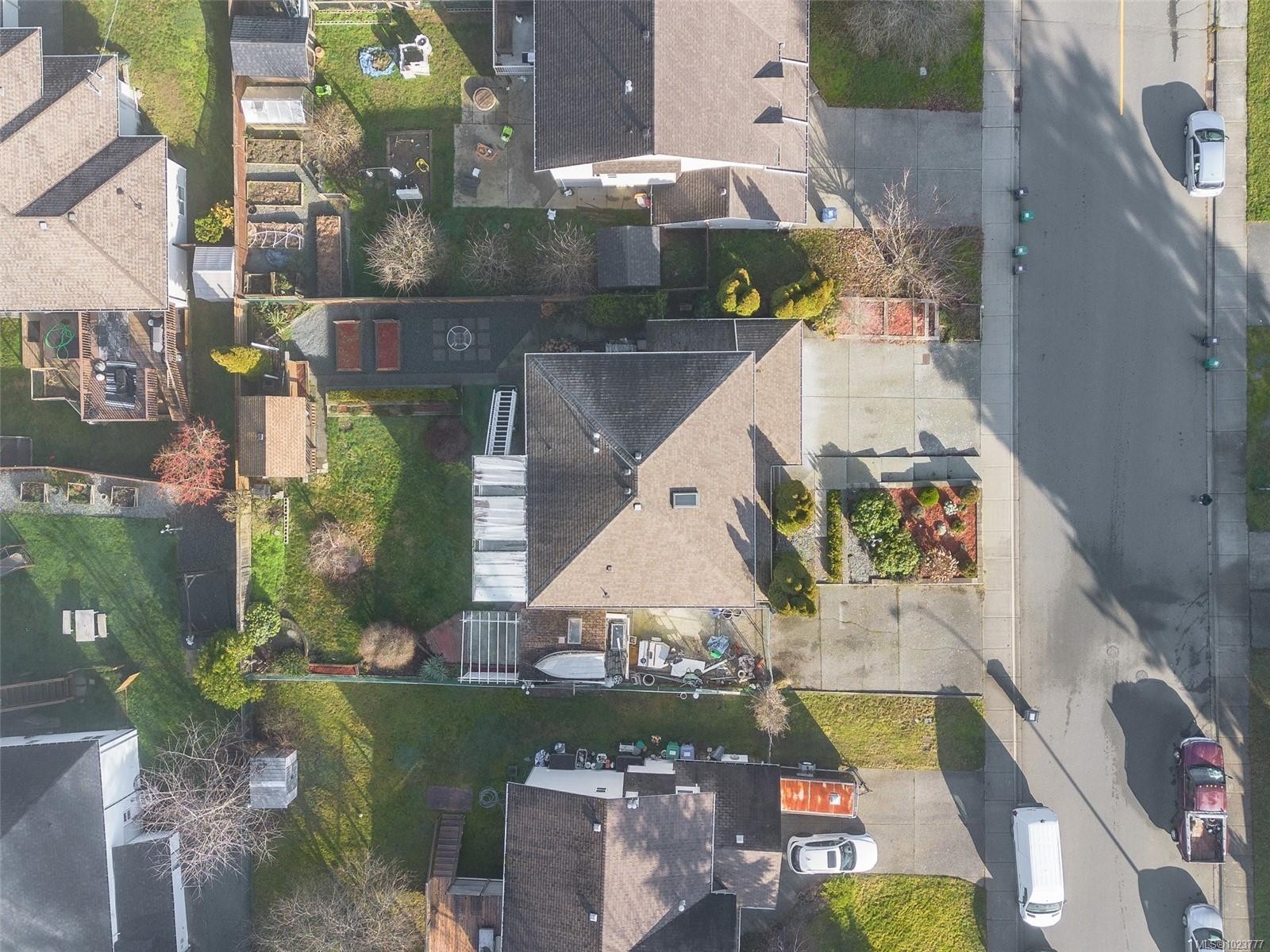 6614 Everest Dr, Nanaimo, BC