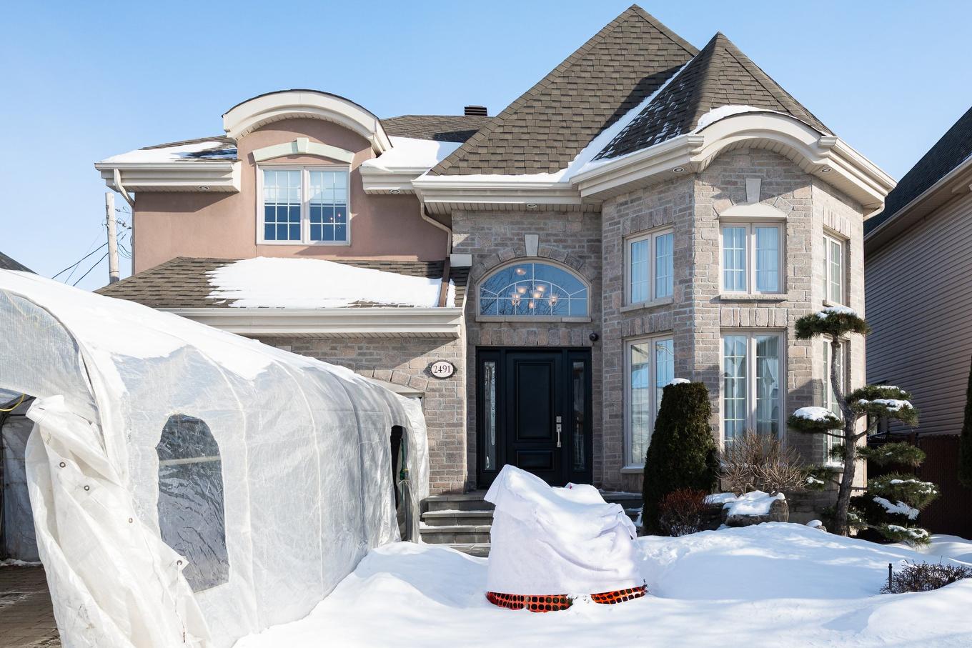 Frontage - 2491 Rue Dalbis, Laval (Chomedey), QC - Outdoor With Facade