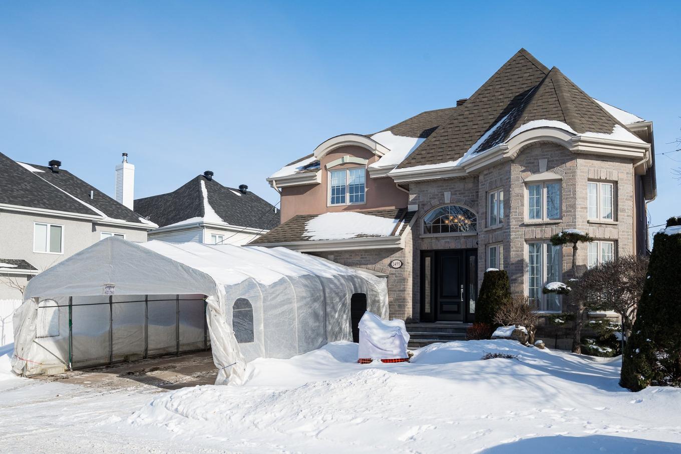 Frontage - 2491 Rue Dalbis, Laval (Chomedey), QC - Outdoor With Facade