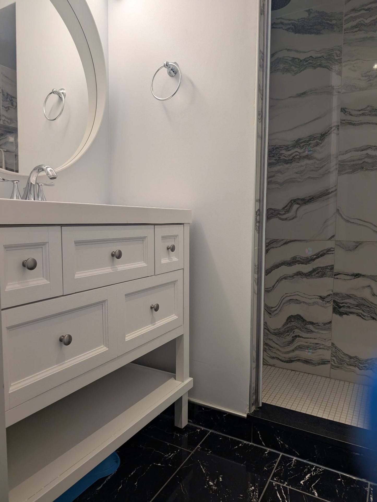 Salle de bains - 15 Av. Laurelwood, Pointe-Claire, QC - Indoor Photo Showing Bathroom