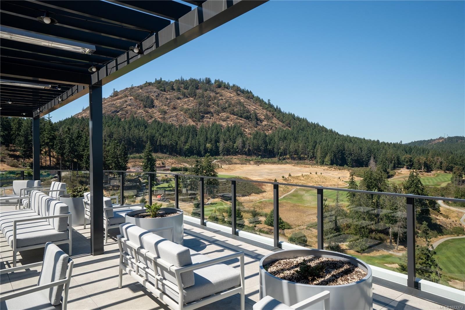 602-2000 Hannington Rd, Langford, BC - Outdoor With View