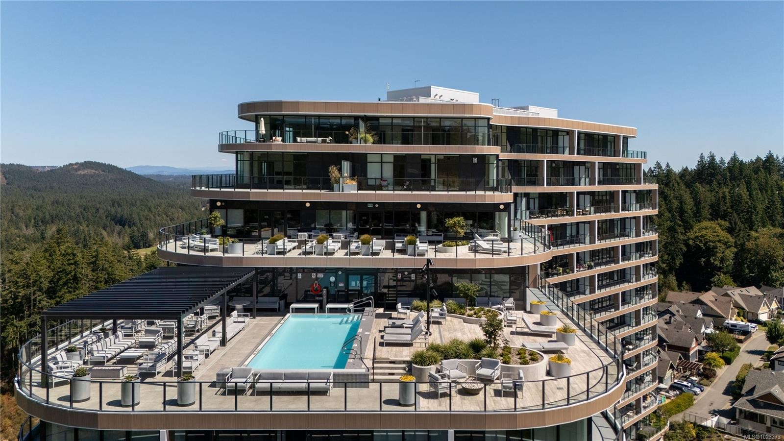 602-2000 Hannington Rd, Langford, BC - Outdoor