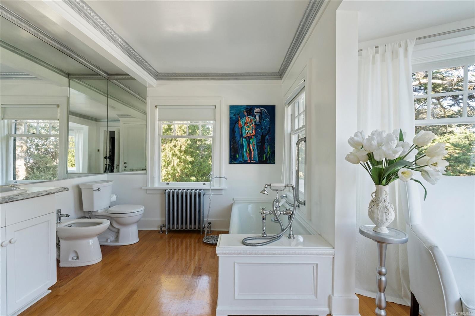 3045 Mcanally Rd, Saanich, BC