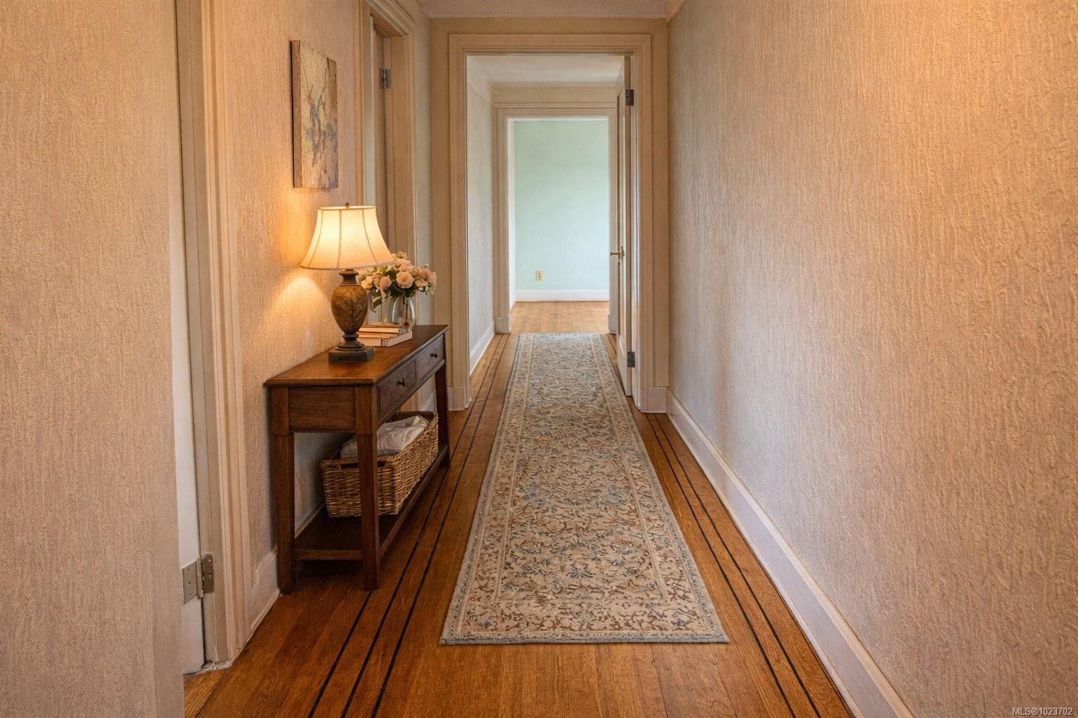 655 Linkleas Ave, Oak Bay, BC