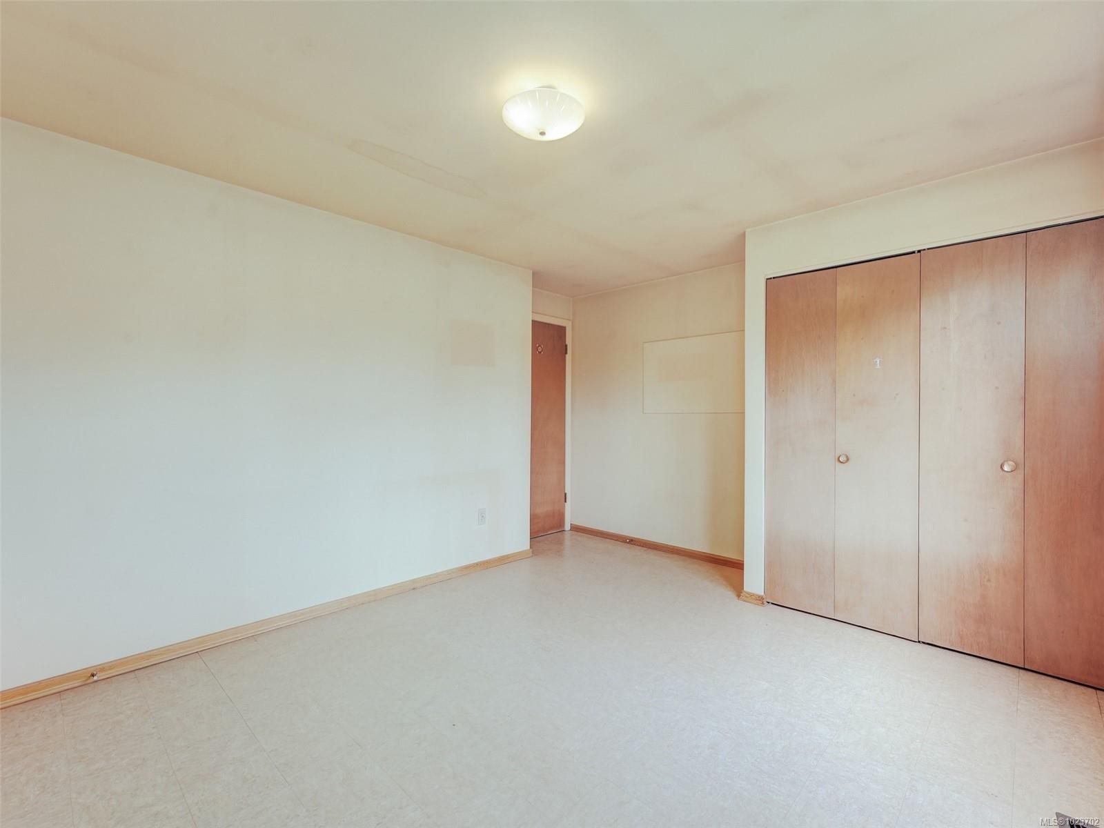 655 Linkleas Ave, Oak Bay, BC