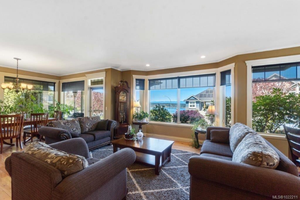 602 Steele Pl, Ladysmith, BC