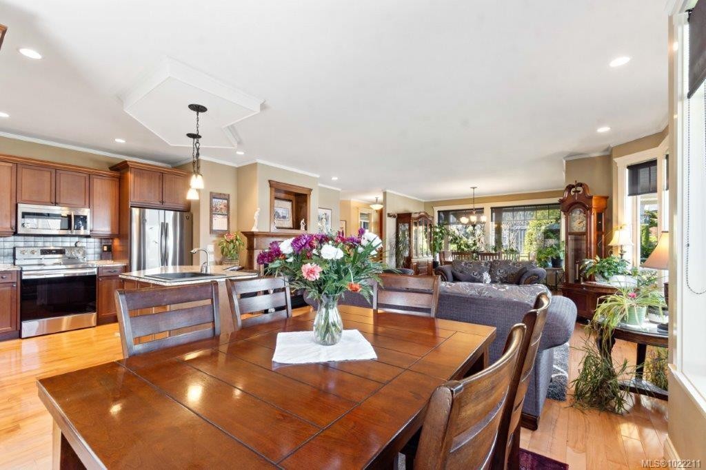 602 Steele Pl, Ladysmith, BC