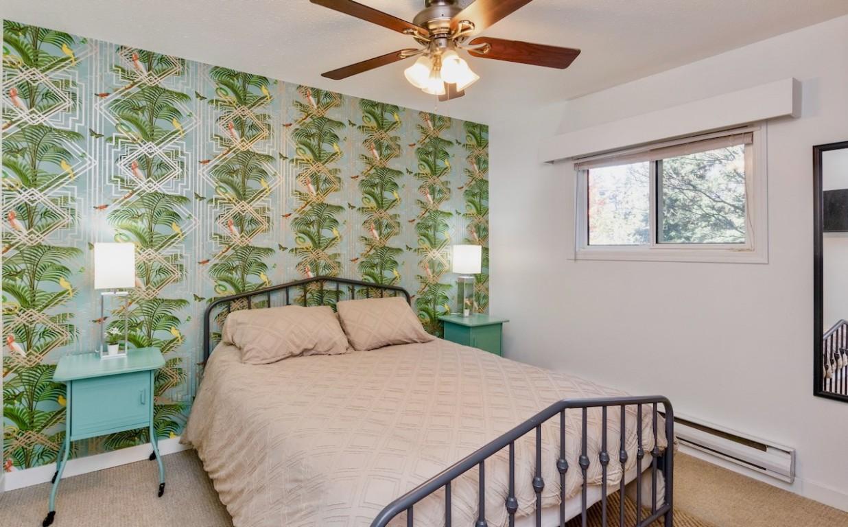 4179 Ashe Crescent, Scotch Creek, BC - Indoor Photo Showing Bedroom