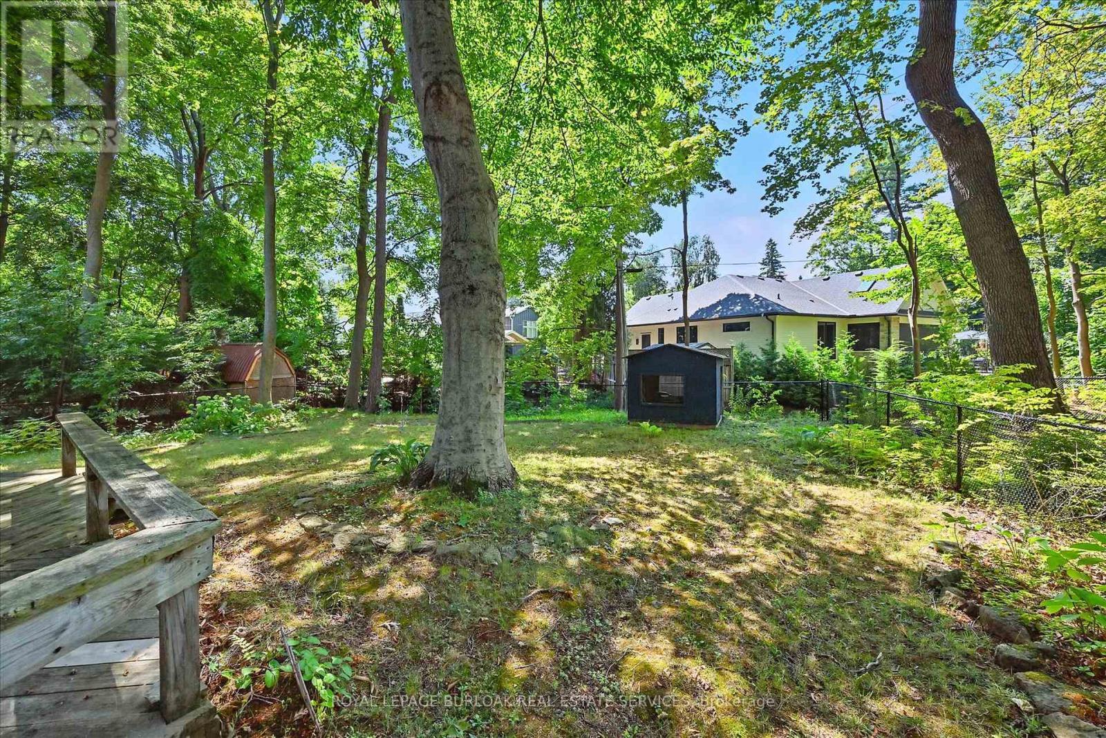 768 King Road, Burlington, ON - Outdoor