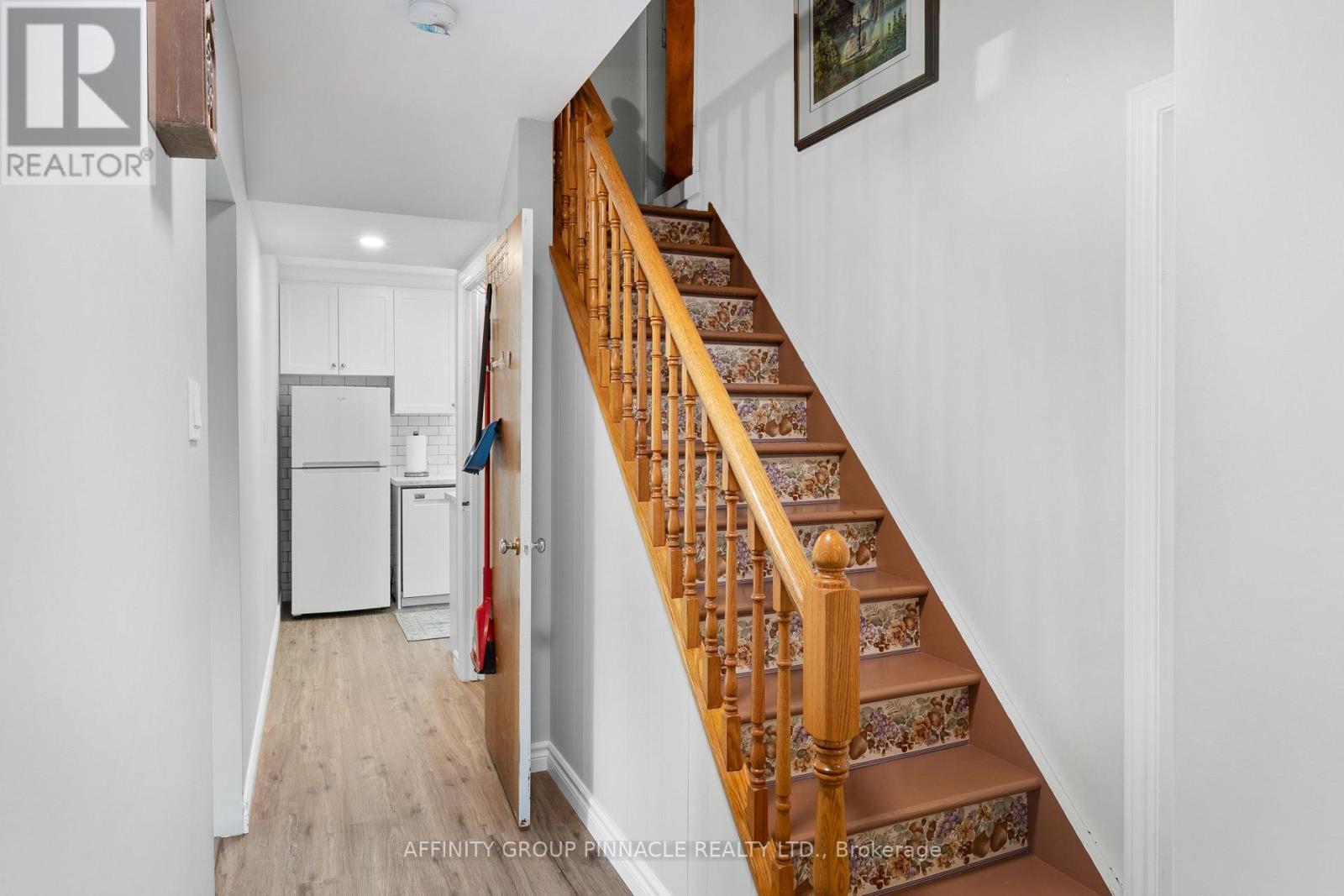 17 Richard Avenue, Kawartha Lakes (Lindsay), ON - Indoor Photo Showing Other Room