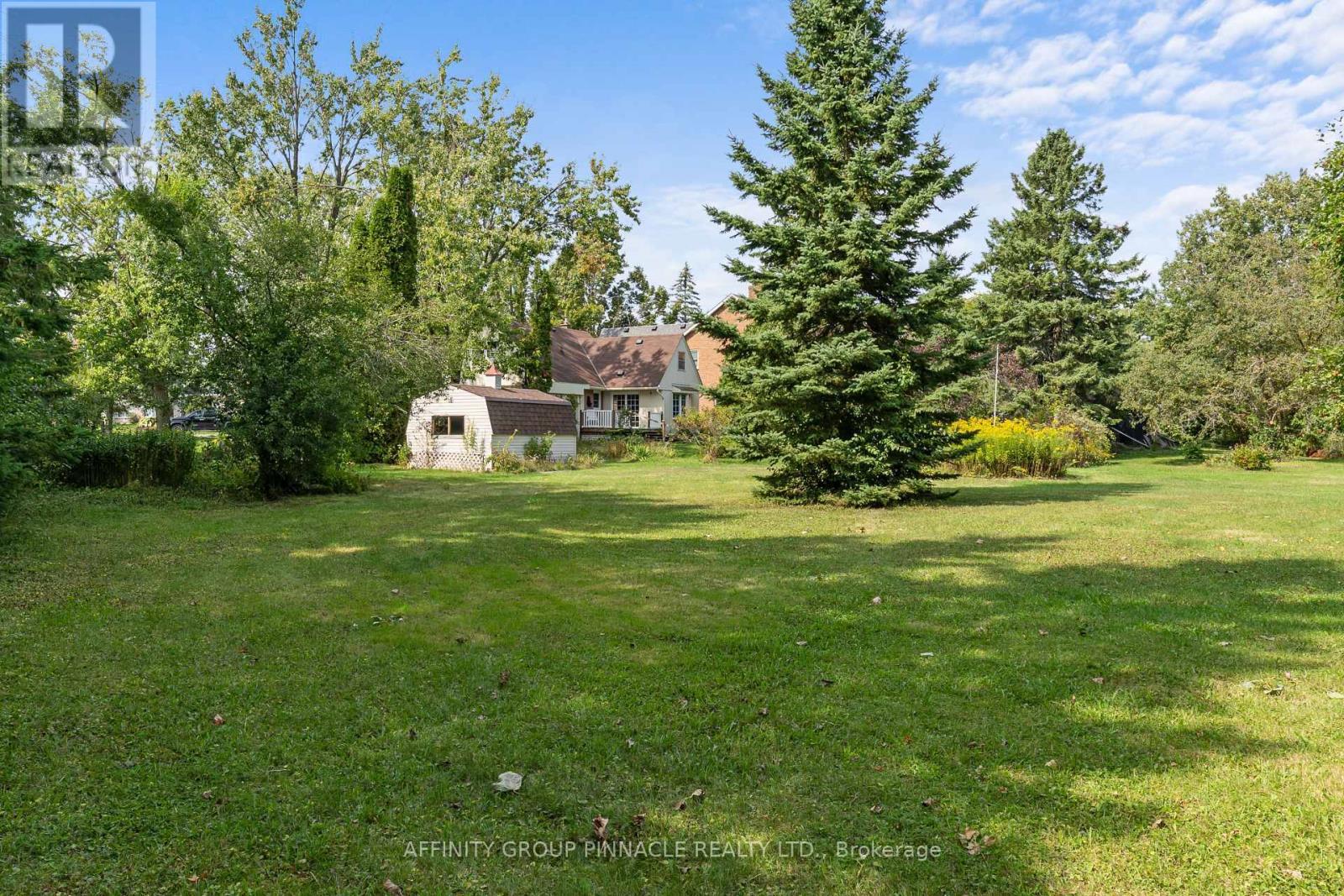 17 Richard Avenue, Kawartha Lakes (Lindsay), ON - Outdoor
