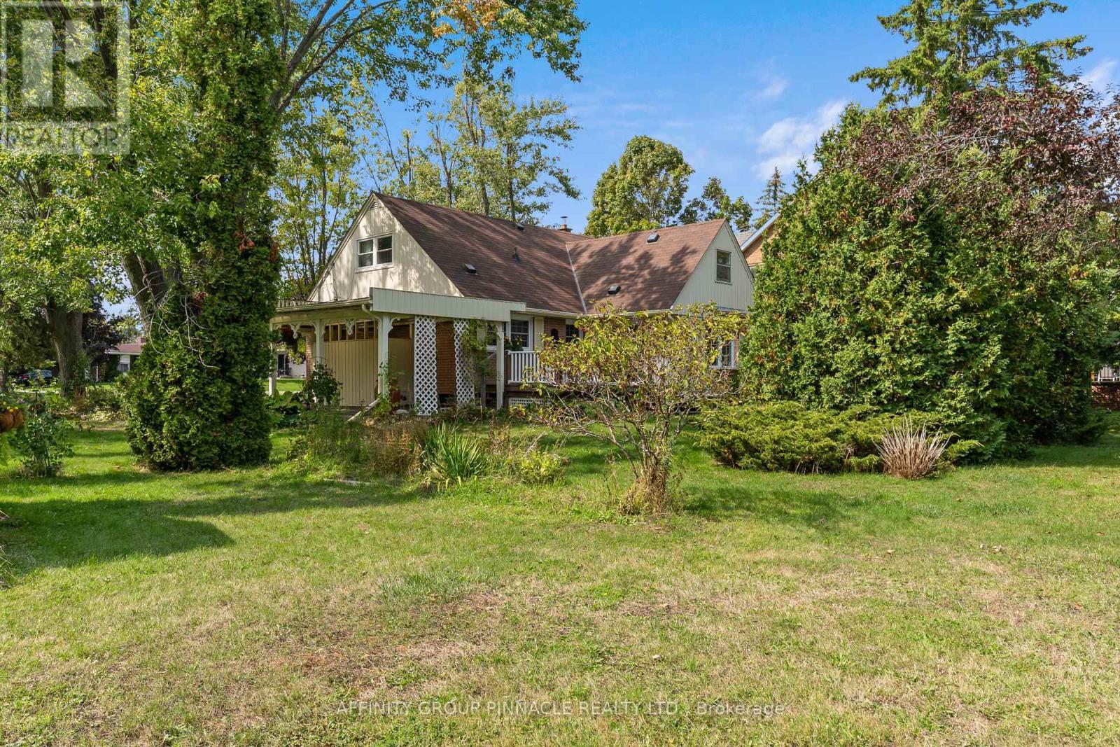 17 Richard Avenue, Kawartha Lakes (Lindsay), ON - Outdoor