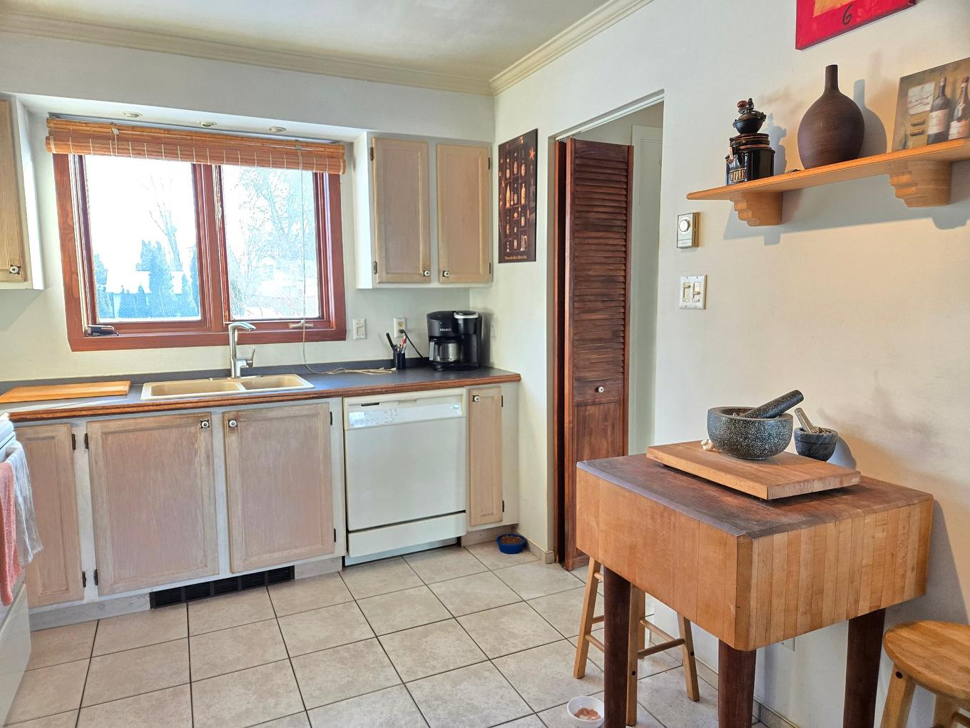 Kitchen - 4213 Rue D'Assigny, Terrebonne (Terrebonne), QC - Indoor Photo Showing Kitchen With Double Sink
