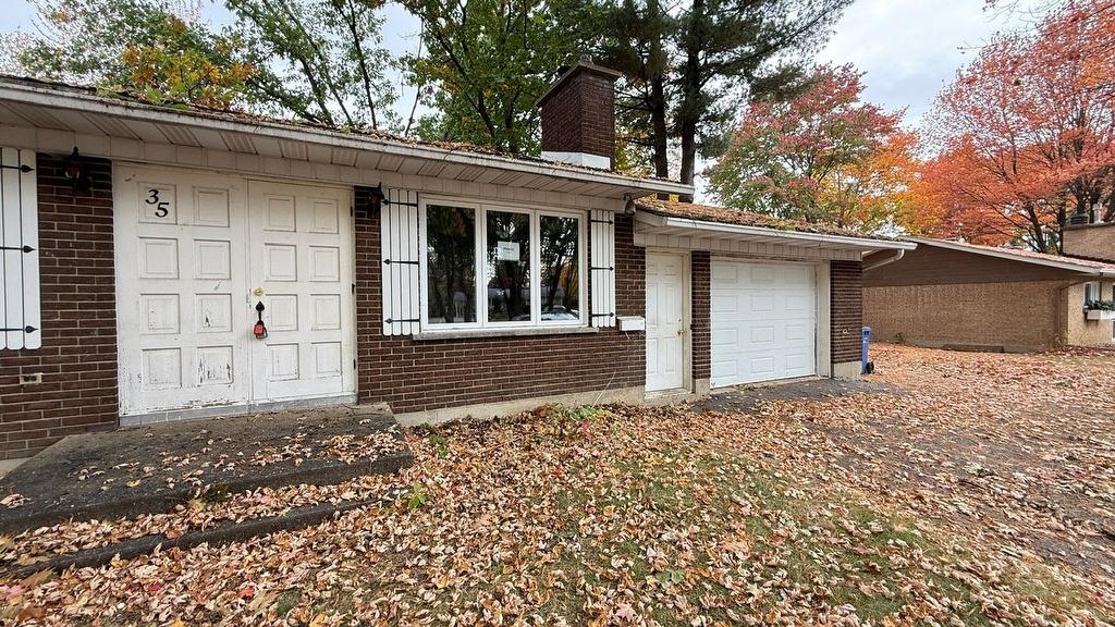 Exterior - 35 Place Vadenais, Saint-Charles-Borromée, QC - Outdoor