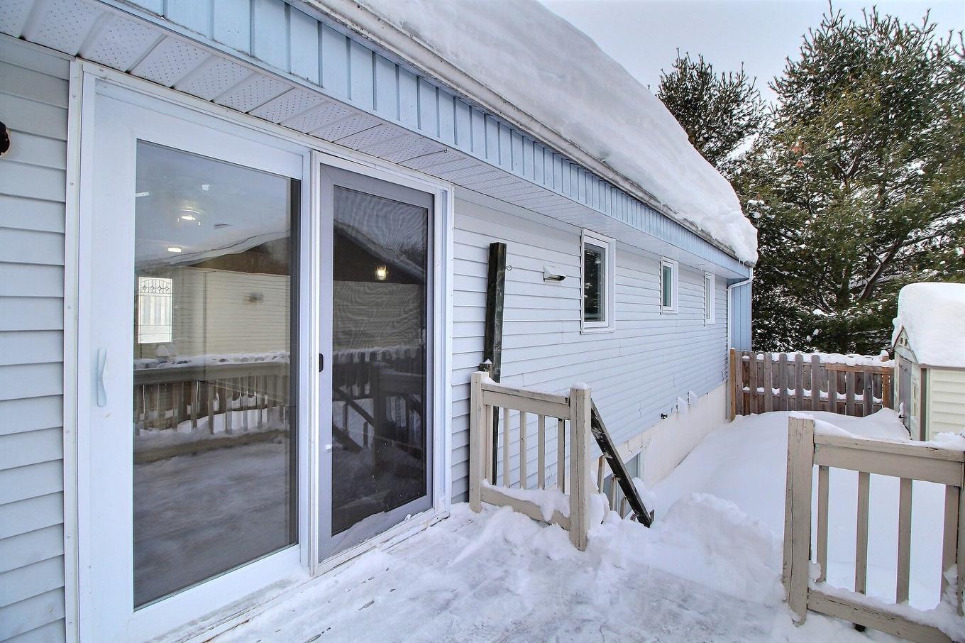 Back facade - 1840 - 1840B Rue Duchesne, Val-D'Or, QC - Outdoor With Exterior