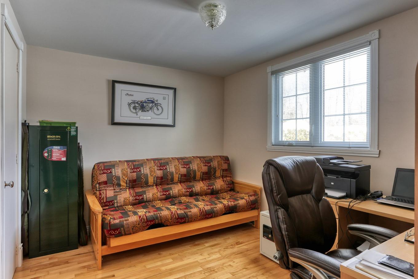 Bedroom - 4570 Av. Du Tour-Du-Lac, Shawinigan, QC - Indoor Photo Showing Office